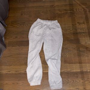 cream zara women’s sweats